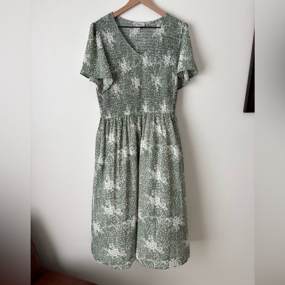 Polagram Sage Green Floral Midi Dress Size XL